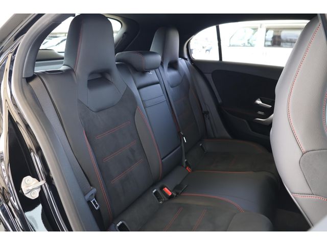 MERCEDES BENZ A CLAS 2021 Image 31