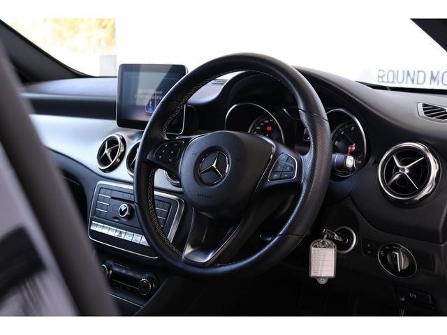 MERCEDES BENZ GLA CL 2019 Image 31