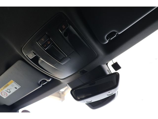 MERCEDES BENZ GLA CL 2019 Image 31