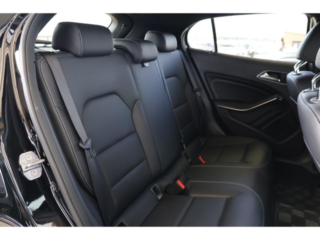 MERCEDES BENZ GLA CL 2019 Image 31