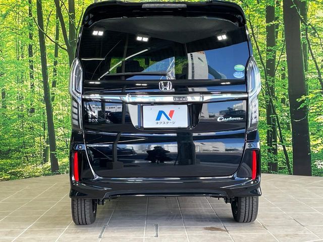 HONDA N BOX CUSTOM 2018 Image 31