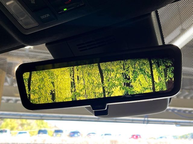 TOYOTA VOXY HYBRID 2024 Image 31