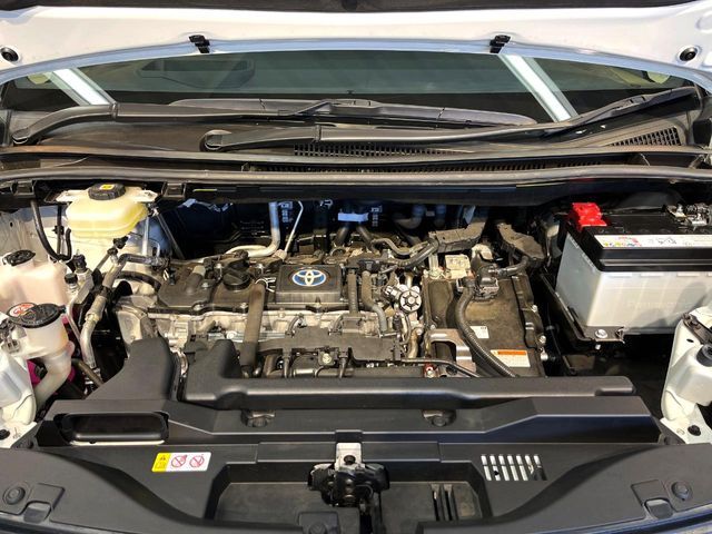 TOYOTA VOXY HYBRID 2024 Image 31