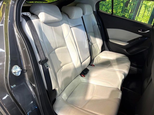 MAZDA AXELA SPORTS 2017 Image 31