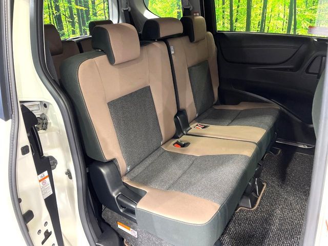 TOYOTA SIENTA 2019 Image 31