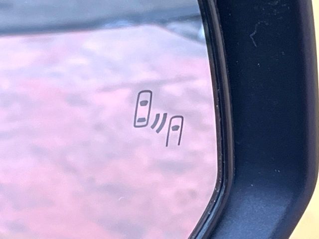 TOYOTA COROLLA CROSS HYBRID 2024 Image 31