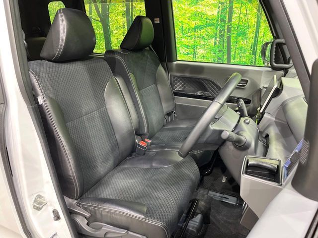 DAIHATSU TANTO CUSTOM 4WD 2019 Image 31