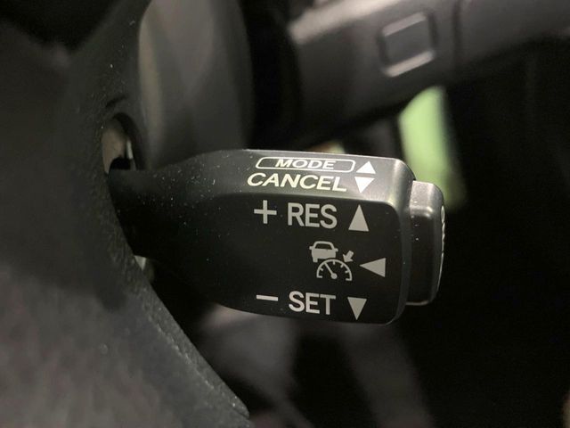 TOYOTA CROWN SEDAN HYBRID 2015 Image 31