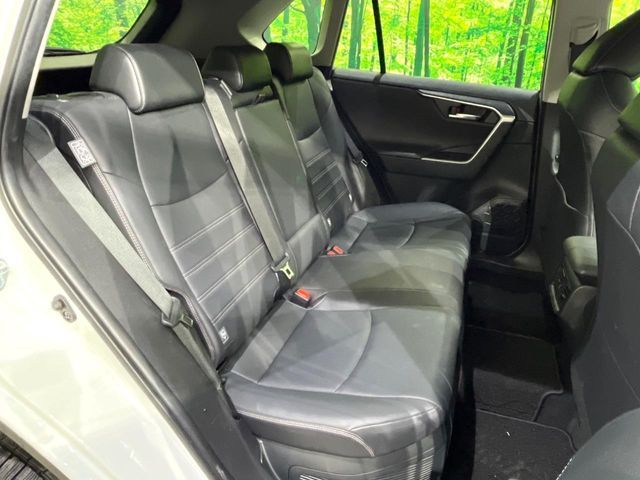 TOYOTA RAV4 HYBRID 4WD 2019 Image 31