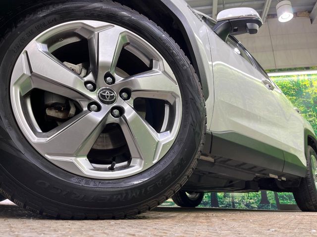 TOYOTA RAV4 HYBRID 4WD 2019 Image 31