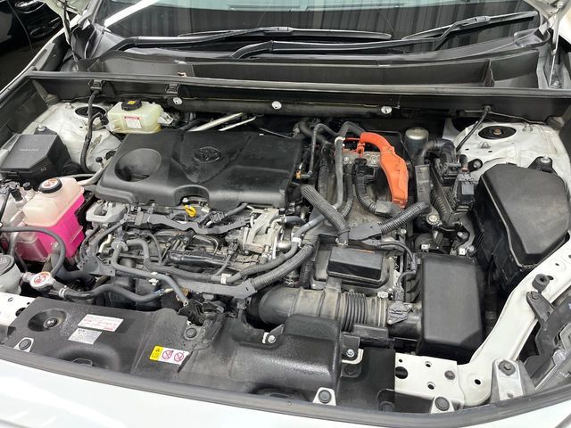 TOYOTA RAV4 HYBRID 4WD 2019 Image 31