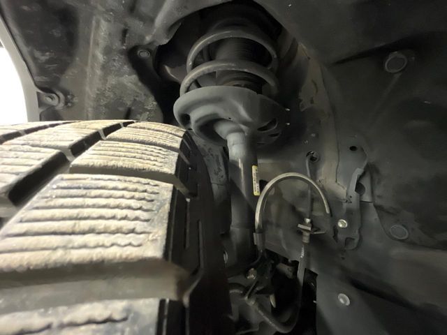 TOYOTA RAV4 HYBRID 4WD 2019 Image 31