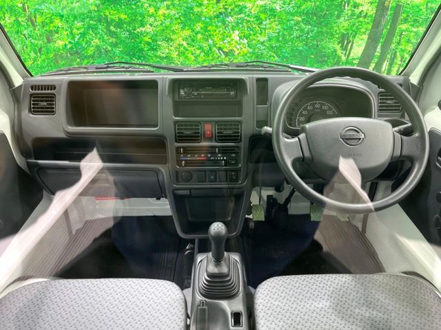 NISSAN NT100 CLIPPER 4WD 2015 Image 31