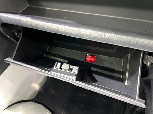 NISSAN NT100 CLIPPER 4WD 2015 Image 31