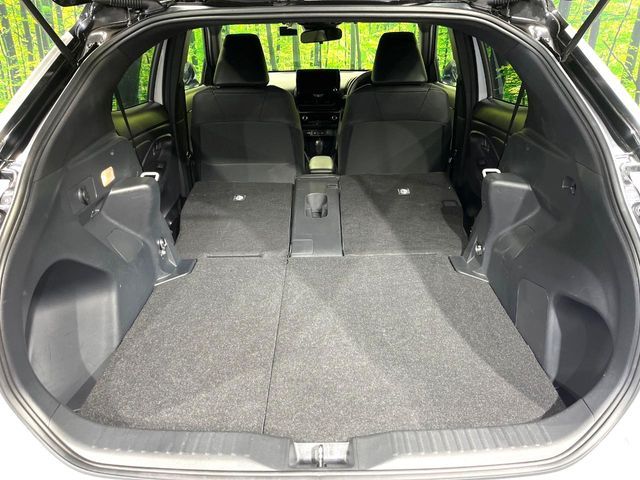 TOYOTA YARIS CROSS HYBRID 2025 Image 31