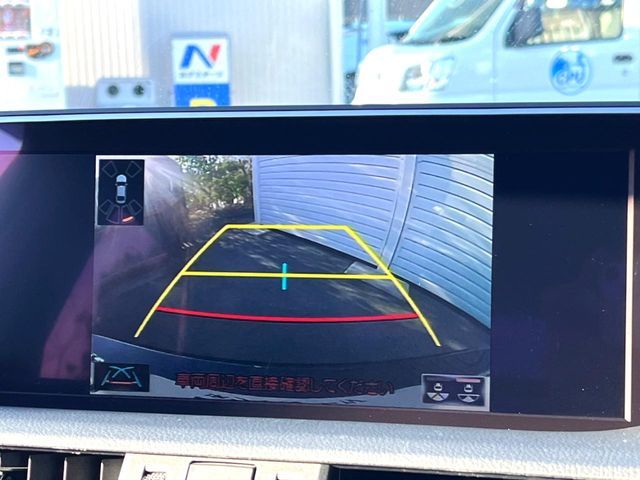 TOYOTA LEXUS ES300H 2019 Image 31