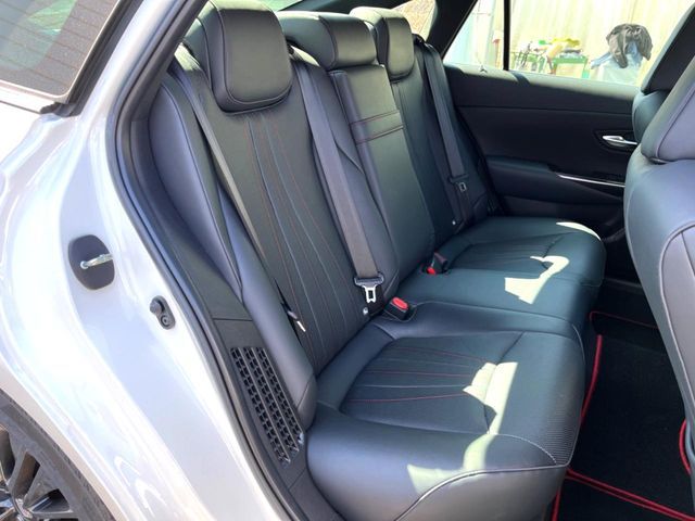 TOYOTA CROWN SEDAN HYBRID 2019 Image 31