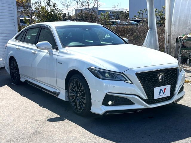 TOYOTA CROWN SEDAN HYBRID 2019 Image 31