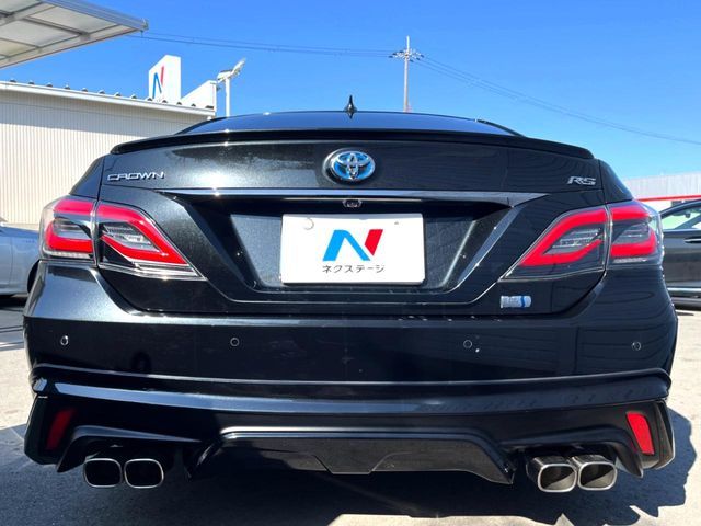 TOYOTA CROWN SEDAN HYBRID 2022 Image 31