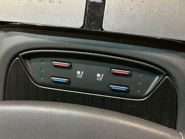 TOYOTA HARRIER HYBRID 2021 Image 31