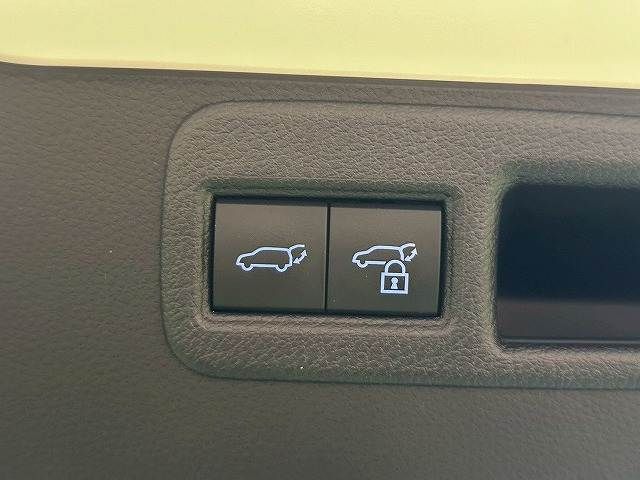 TOYOTA HARRIER HYBRID 2021 Image 31