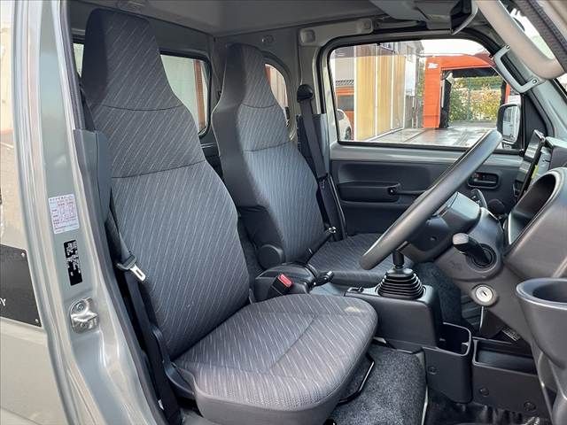 SUZUKI CARRY TRUCK 4WD 2024 Image 31