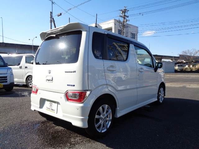 SUZUKI WAGON R 2021 Image 31