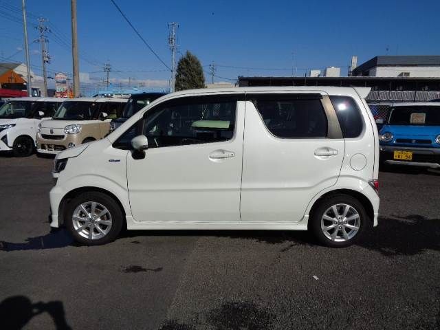 SUZUKI WAGON R 2021 Image 31