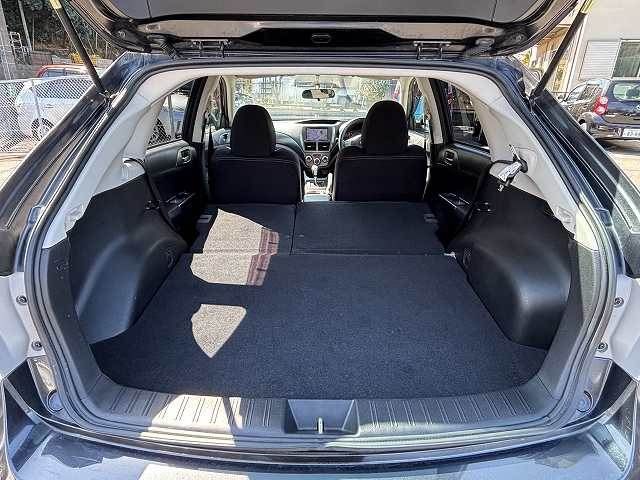 SUBARU IMPREZA 5DOOR 2010 Image 31