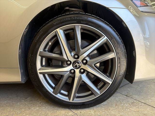 TOYOTA LEXUS GS300H 2016 Image 31