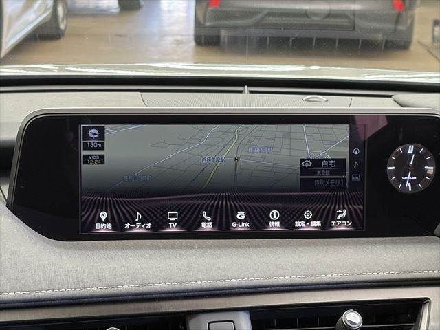 TOYOTA LEXUS UX250H AWD 2019 Image 31