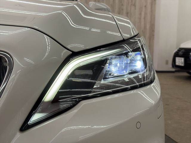 TOYOTA CROWN SEDAN HYBRID 2019 Image 31