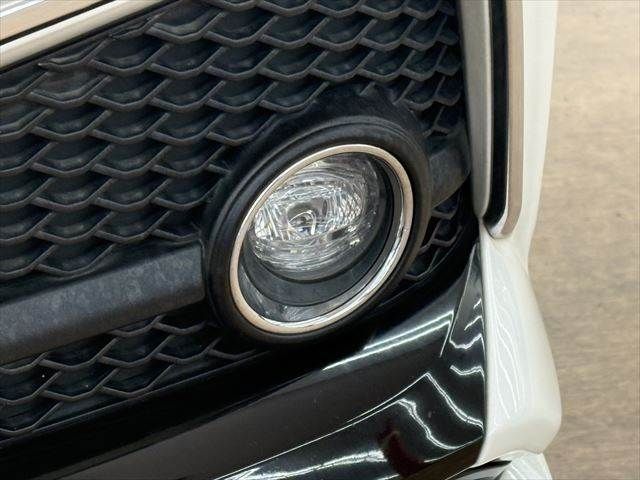 TOYOTA CROWN SEDAN HYBRID 2019 Image 31