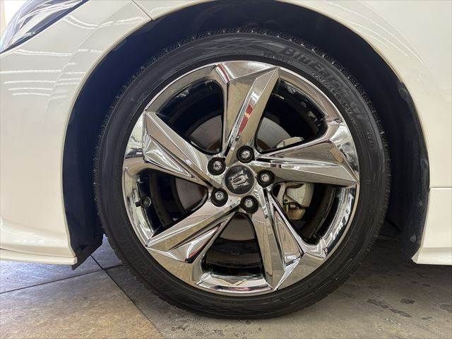 TOYOTA CROWN SEDAN HYBRID 2019 Image 31