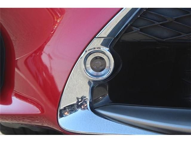 TOYOTA LEXUS RC300H 2015 Image 31