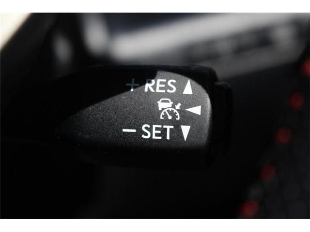 TOYOTA LEXUS RC300H 2015 Image 31