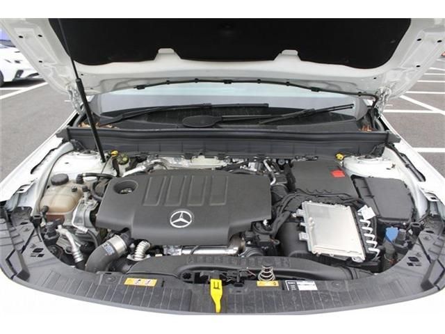 MERCEDES BENZ GLB 2020 Image 31