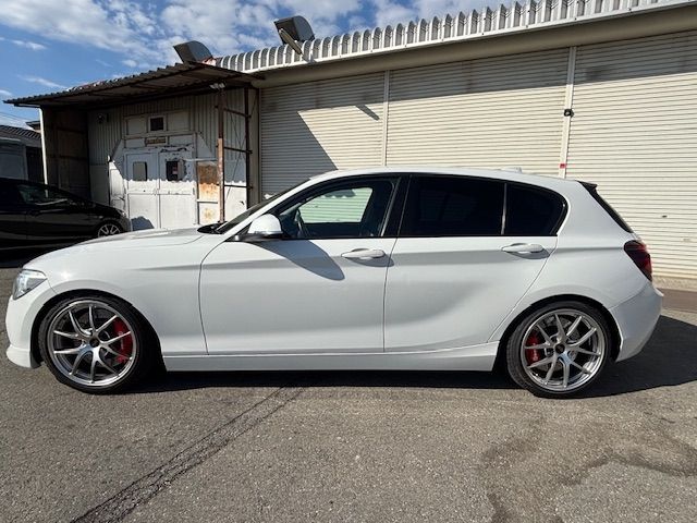 BMW 1SERIES 2012 Image 31