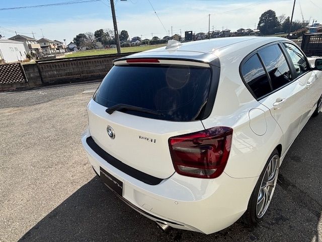 BMW 1SERIES 2012 Image 31