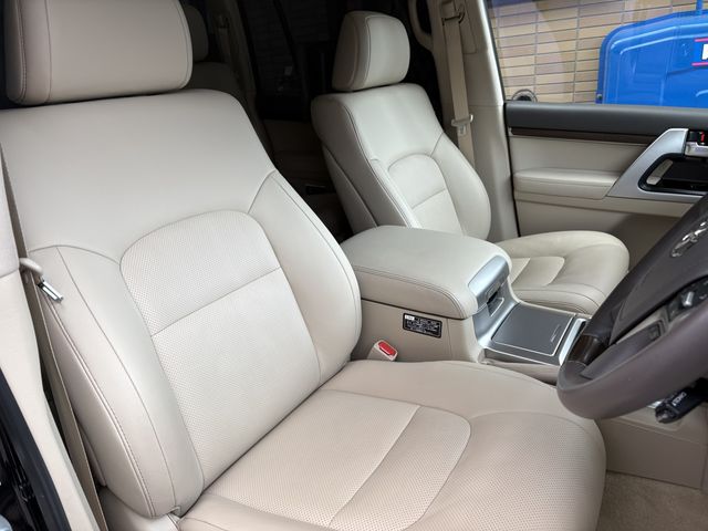 TOYOTA LANDCRUISER WAGON 2021 Image 31