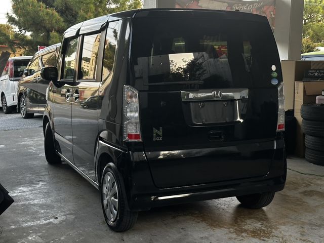 HONDA N BOX 2017 Image 31