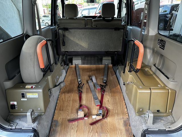 DAIHATSU ATRAI WAGON 2014 Image 31