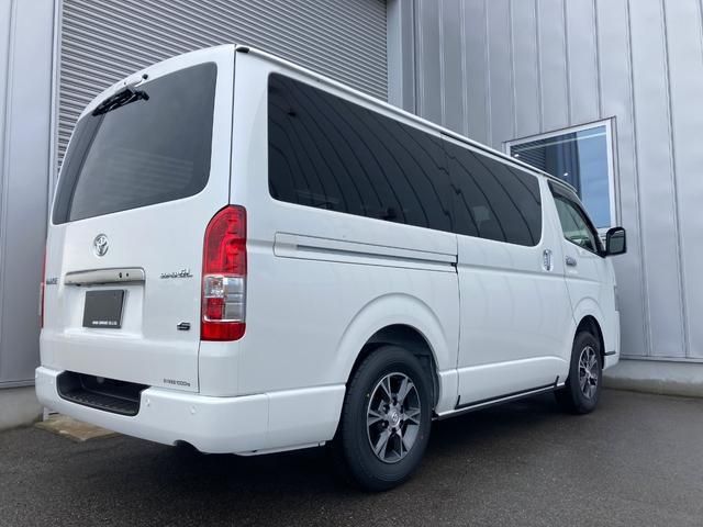 TOYOTA HIACE VAN 4WD 2026 Image 31