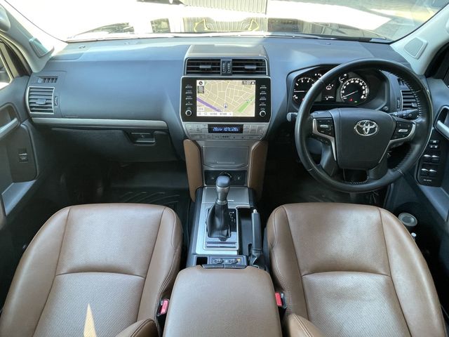 TOYOTA LANDCRUISER PRADO 2021 Image 31