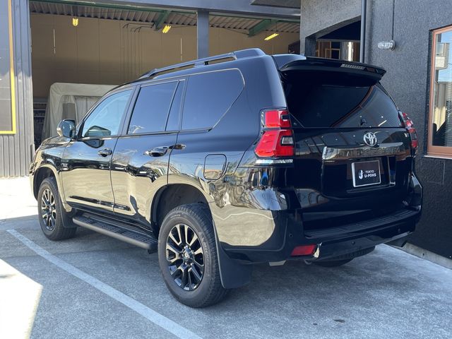 TOYOTA LANDCRUISER PRADO 2021 Image 31