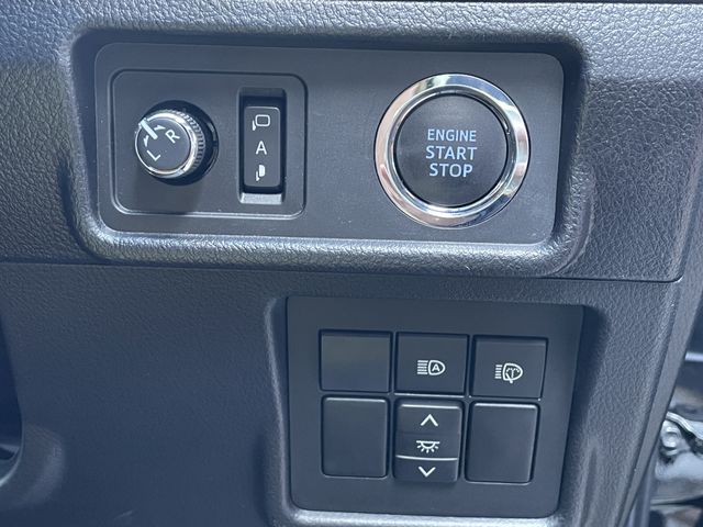 TOYOTA LANDCRUISER PRADO 2021 Image 31