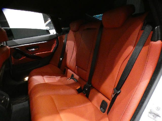 BMW 4SERIES GRAN COU 2017 Image 31