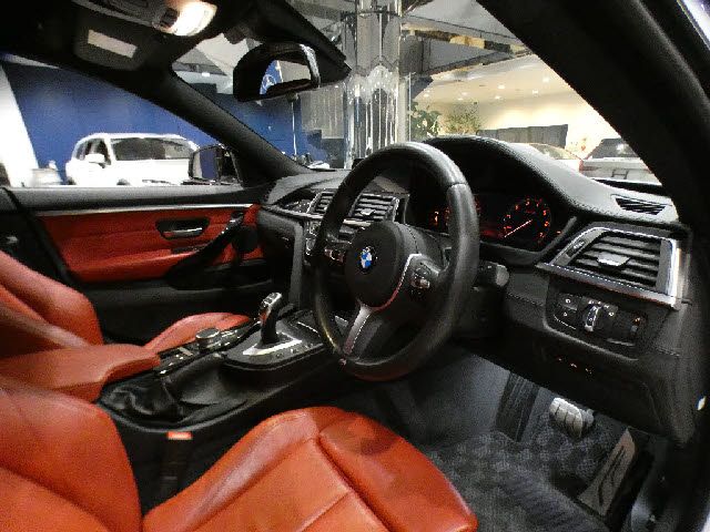 BMW 4SERIES GRAN COU 2017 Image 31