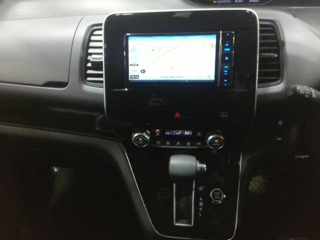 NISSAN SERENA  S-HYBRID 4WD 2021 Image 31