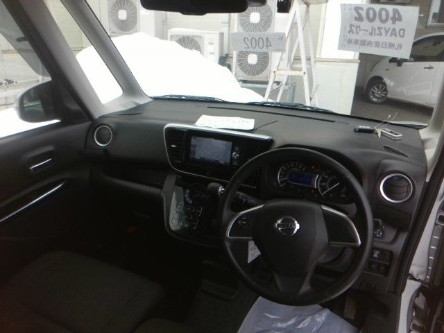 NISSAN DAYZ ROOX 4WD 2019 Image 31